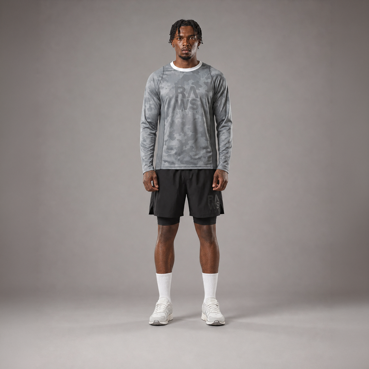 Camiseta de manga larga de running para hombre RAWS con estampado de camuflaje - Gris | Ropa deportiva de alto rendimiento para correr