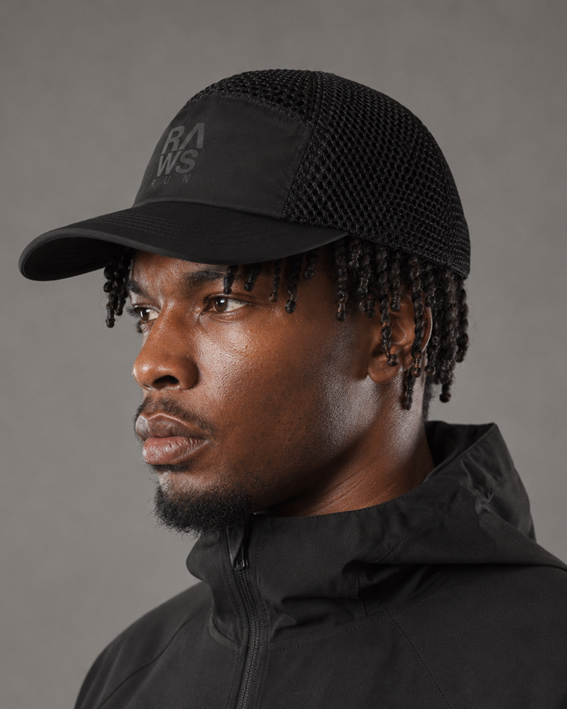 Gorra de running Ripstop de RAWS - Negro / Plata | Ropa deportiva de alto rendimiento para correr