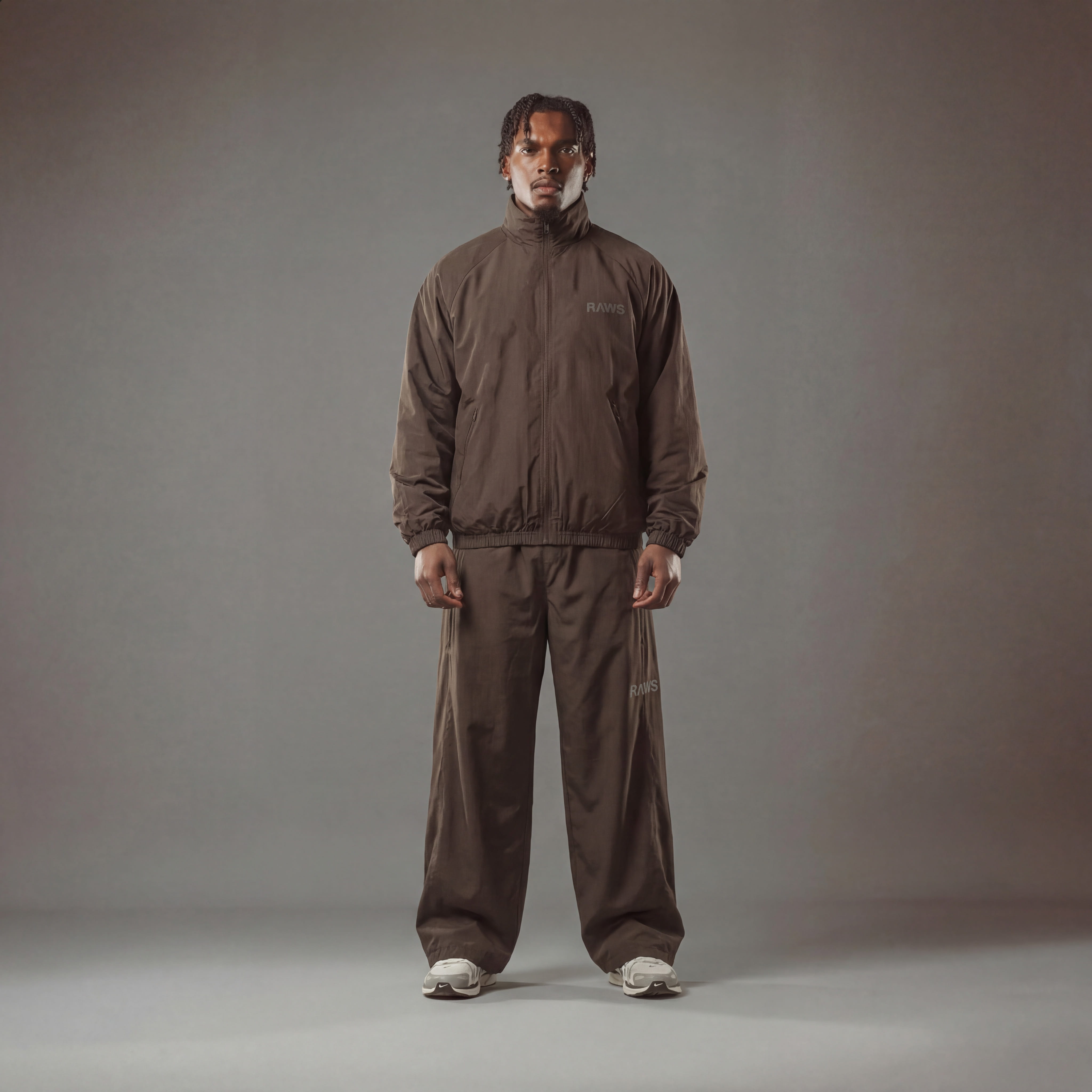 RAWS ESSENTIALS+ NYLON TRACKSUIT JACKET : BROWN