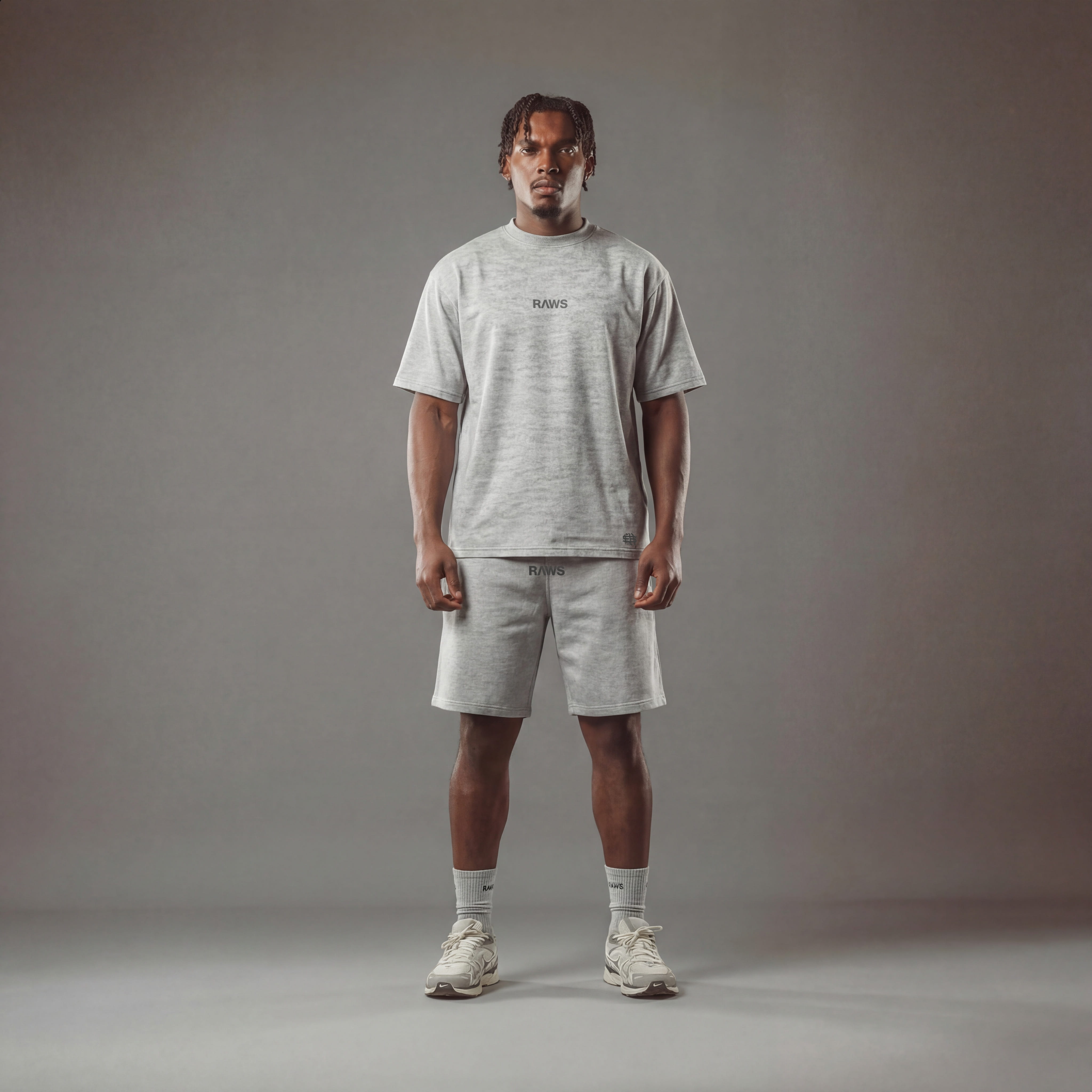 RAWS ESSENTIALS+ T-SHIRT : GREY